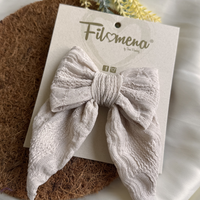 Beige claro con textura corrugada